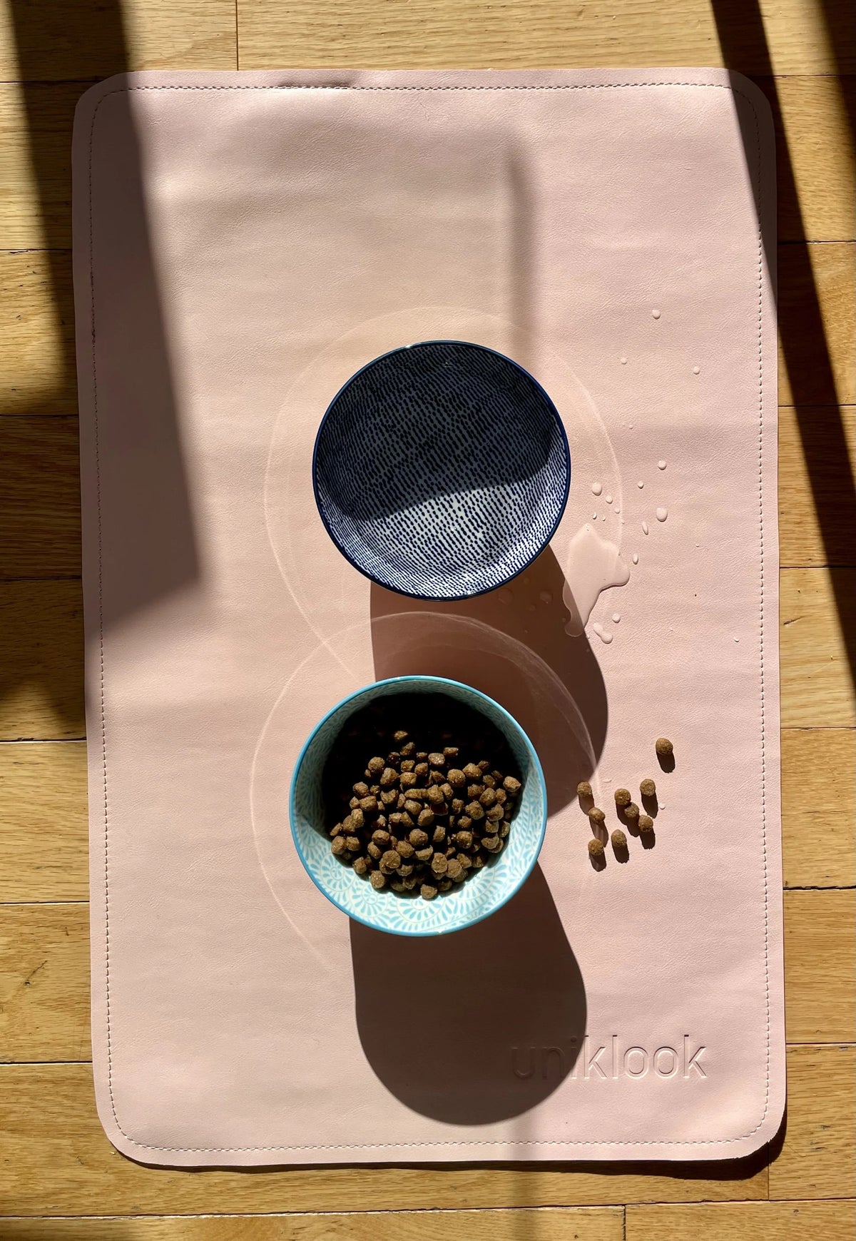 Tapis rose + suède mini Uniklook - La niche&amp;moi